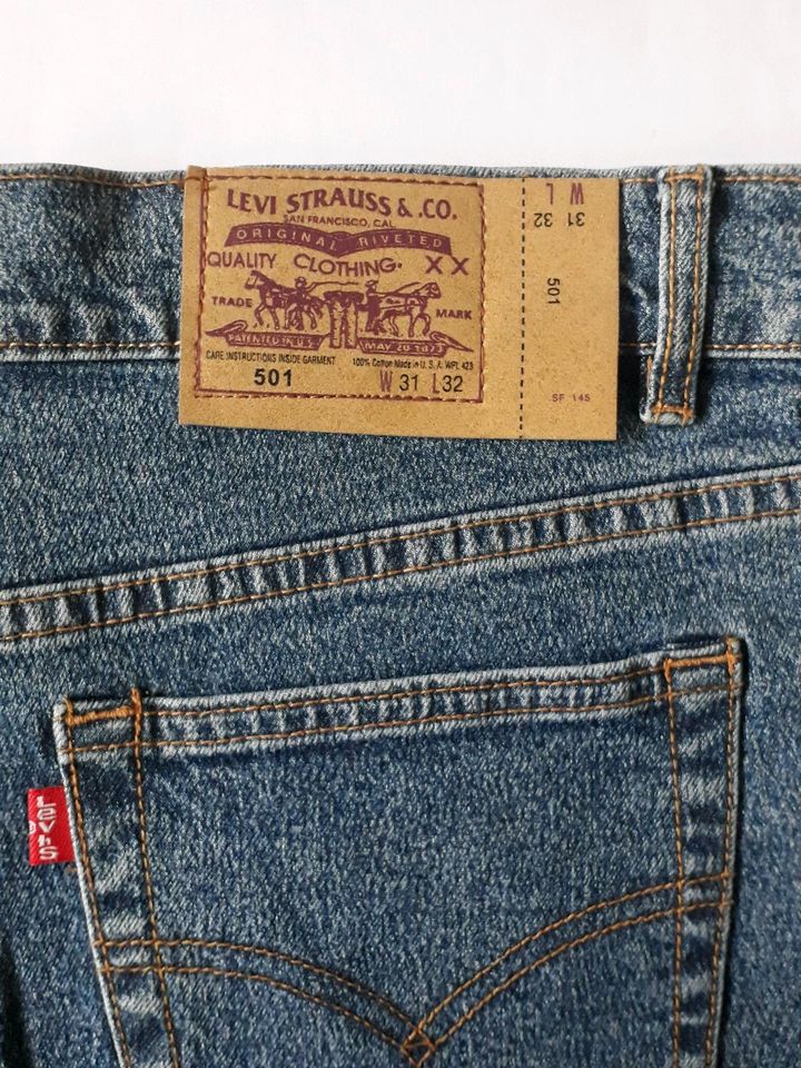 Levi's 501 W34 L32 Jeans-Hose mit Reissverschluss aus USA wie neu in  Baden-Württemberg - Nattheim | eBay Kleinanzeigen ist jetzt Kleinanzeigen