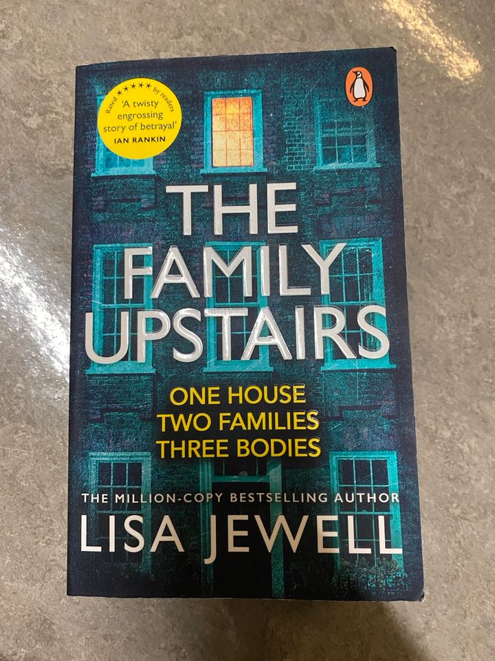 The Family Upstairs by Lisa Jewell (Englisch) in Stuttgart