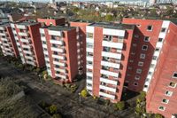 Bremerhaven - Geestemünde // Großzügige Wohnung mit Loggia und Weitblick Häfen - Bremerhaven Vorschau