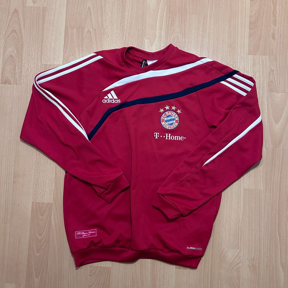 Vintage FC Bayern Sweater in München