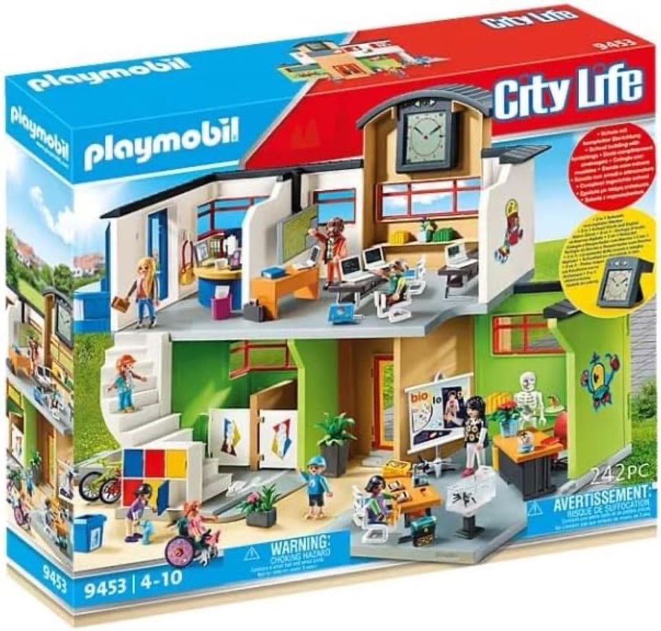 PLAYMOBIL Große Schule + Turnhalle + Geschichtsraum!!! in Berlin