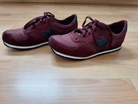 New Balance Sneakers in Dunkelrot, Gr. 36, super Zustand Bayern - Lichtenfels Vorschau