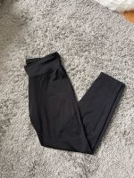 NEU schwarze Sportleggings Tights Hose Größe S Niedersachsen - Osnabrück Vorschau