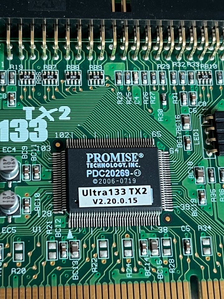 PROMISE ULTRA 133 TX2 PCI IDE RAID CONTROLLER Karte in Berlin