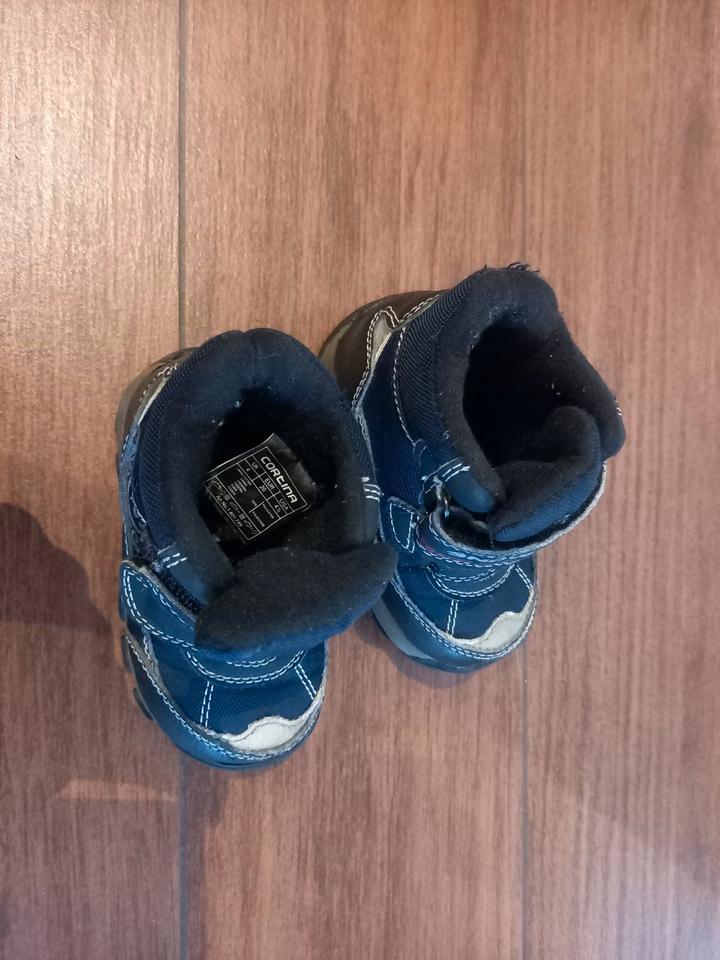 Winterschuhe, Winterstiefel, Schneeschuhe // Cortina Gr. 20 in Langenenslingen