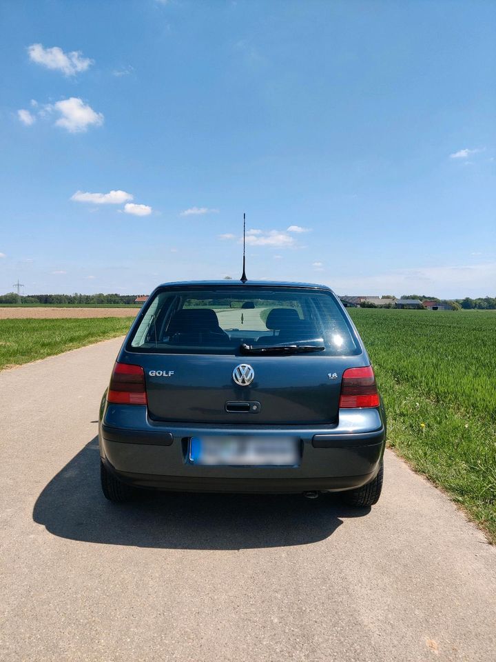 VW Golf 4 IV 1.6 1J1 in Kötz