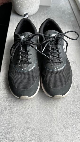 Nike Air Max Thea Schwarz Gr. 39 in Hessen - Lohfelden | eBay Kleinanzeigen  ist jetzt Kleinanzeigen