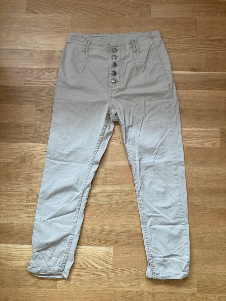 Highwaist Stoffhose von Monki, Größe S in Ottobeuren