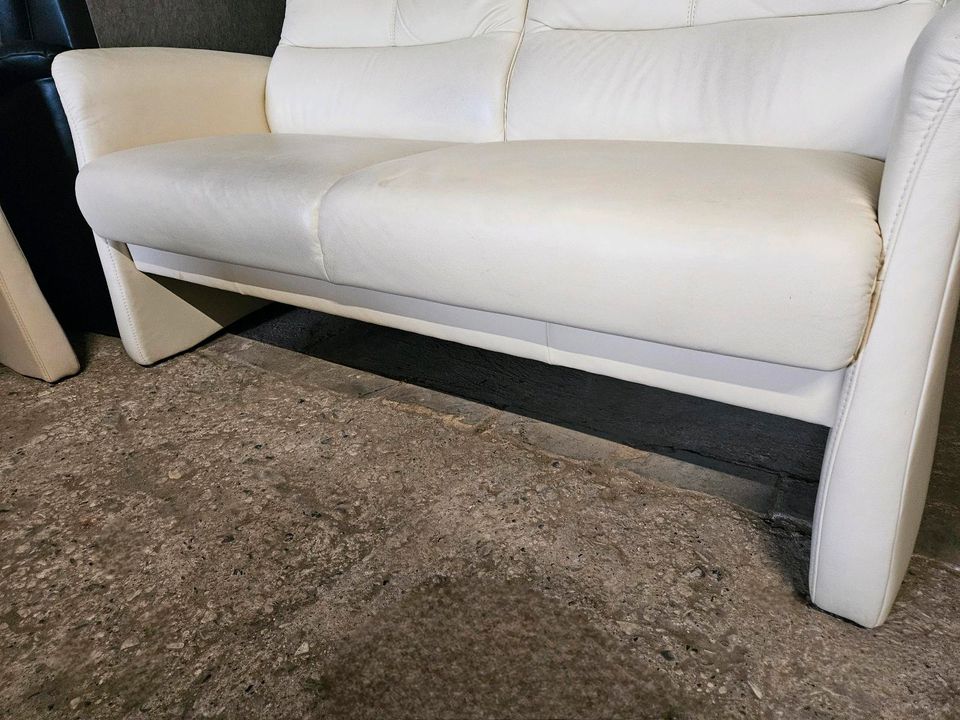 Himolla Couchgarnitur 2 Sofa Couch Sessel weiß Leder Ledercouch in Nordstemmen