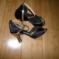 Tanzschuhe Gr. 37 1/3 Tanzschuhe Gr. 4,5 Absatz 6 cm Sohle Leder Baden-Württemberg - Wendlingen am Neckar Vorschau
