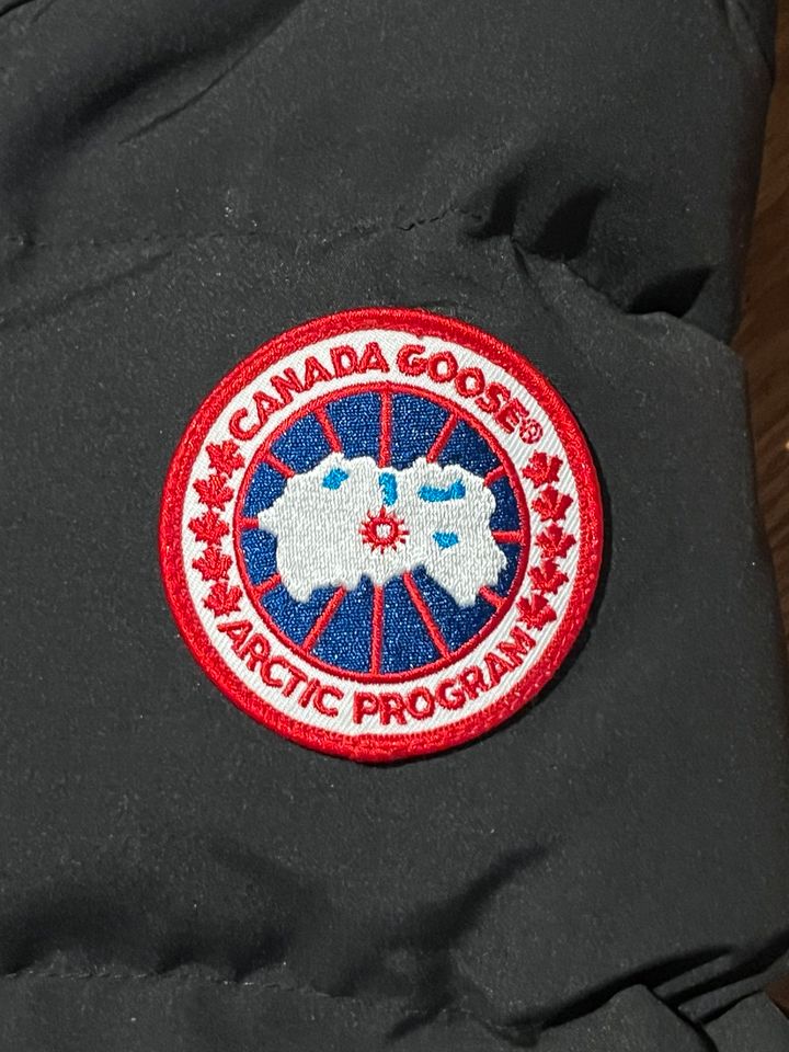 Canada Goose Jacke in Köln