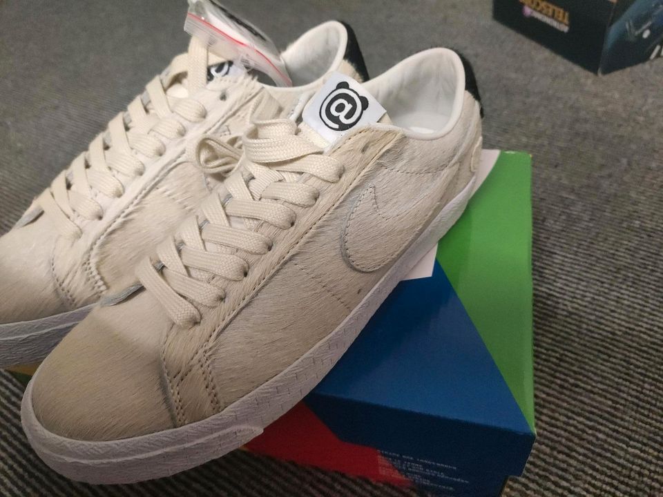 Nike SB Blazer Low Medicom, US 8 in Mülheim (Ruhr)