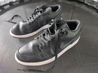 Nike Jordan 1 Low Gr 42 Hessen - Limeshain Vorschau