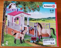 Schleich Horse Club 42369 Pferdebox mit Araber-Pferden Nordrhein-Westfalen - Kierspe Vorschau