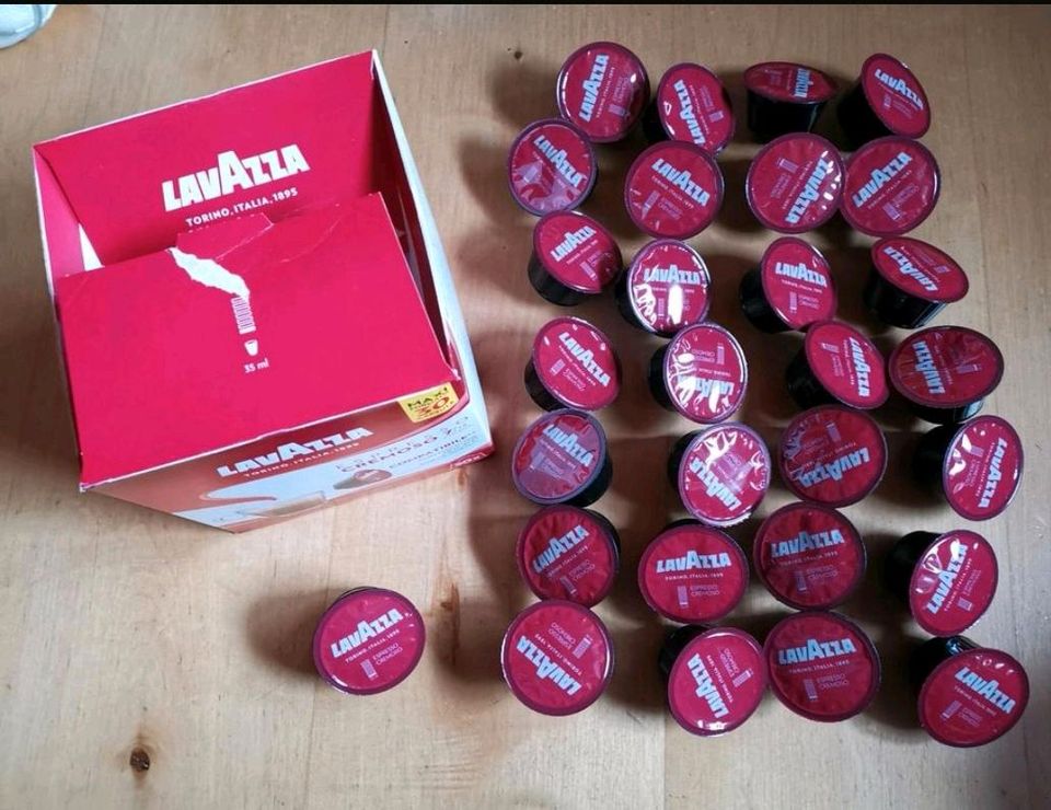 29 Kapseln LAVAZZA ESPRESSO CREMOSO 7 Kaffee in Regensburg