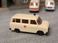 Herpa 7501 Ford Transit Bus Rotes Kreuz 1:87 H0 Vitrinenmodell Hessen - Bad Wildungen Vorschau