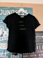 Schwarzes T-Shirt mit Druck von Pull&Bear Bielefeld - Bielefeld (Innenstadt) Vorschau