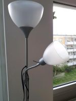 Lampe, Stehlampe modern mit 2 Lichtern Brandenburg - Hennigsdorf Vorschau