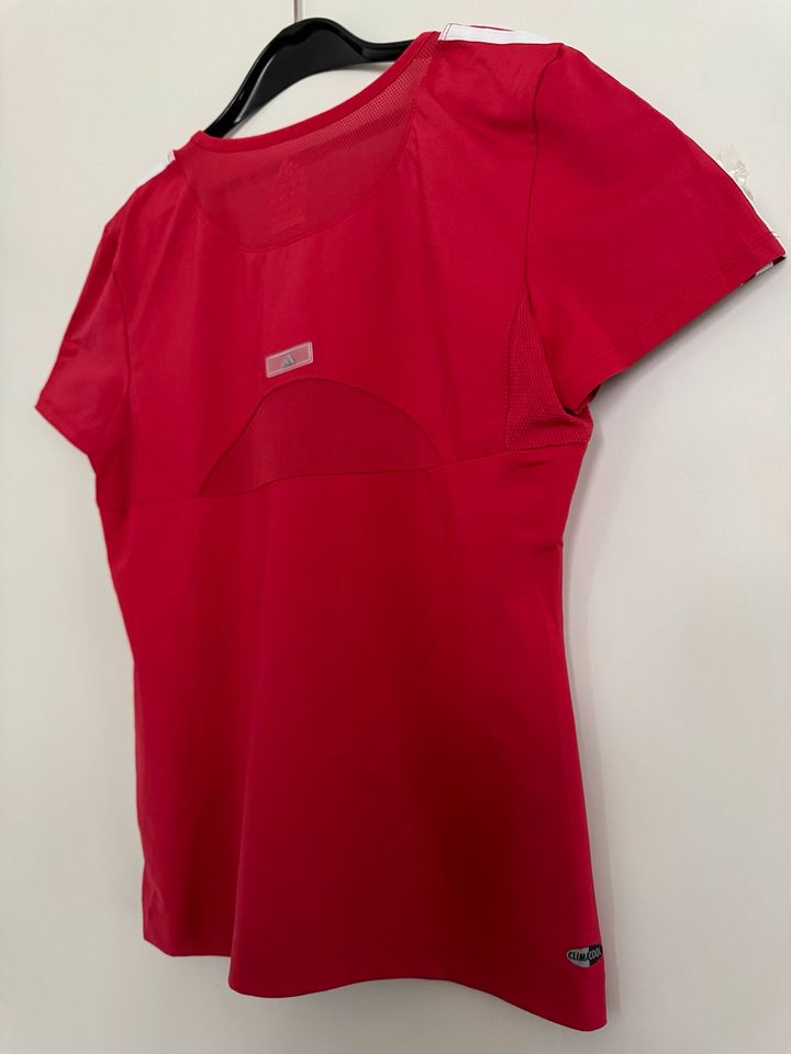 Damen Adidas Sportshirt, rot, Gr. 40 in Marktoberdorf