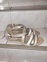 Geox Sandalen Gr 39 gut erhalten Nordrhein-Westfalen - Werne Vorschau