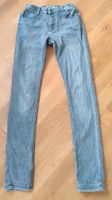 Jeans Jeanshosen STACCHATO Größe 176 Silbergrau Nordrhein-Westfalen - Spenge Vorschau