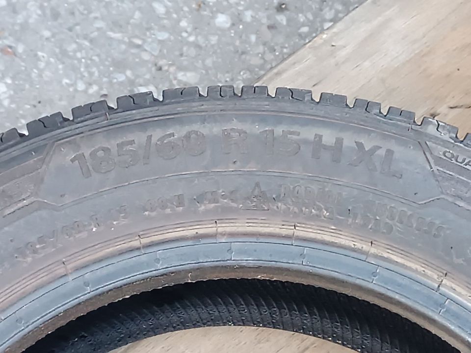 2X Reifen Ganzjahresreifen  Barum B 185/60 R15 HXL in Vaihingen an der Enz