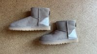 Tolle Original UGG Mini 2 Metallic - hell grau, Gr.43, Neu Rheinland-Pfalz - Remagen Vorschau