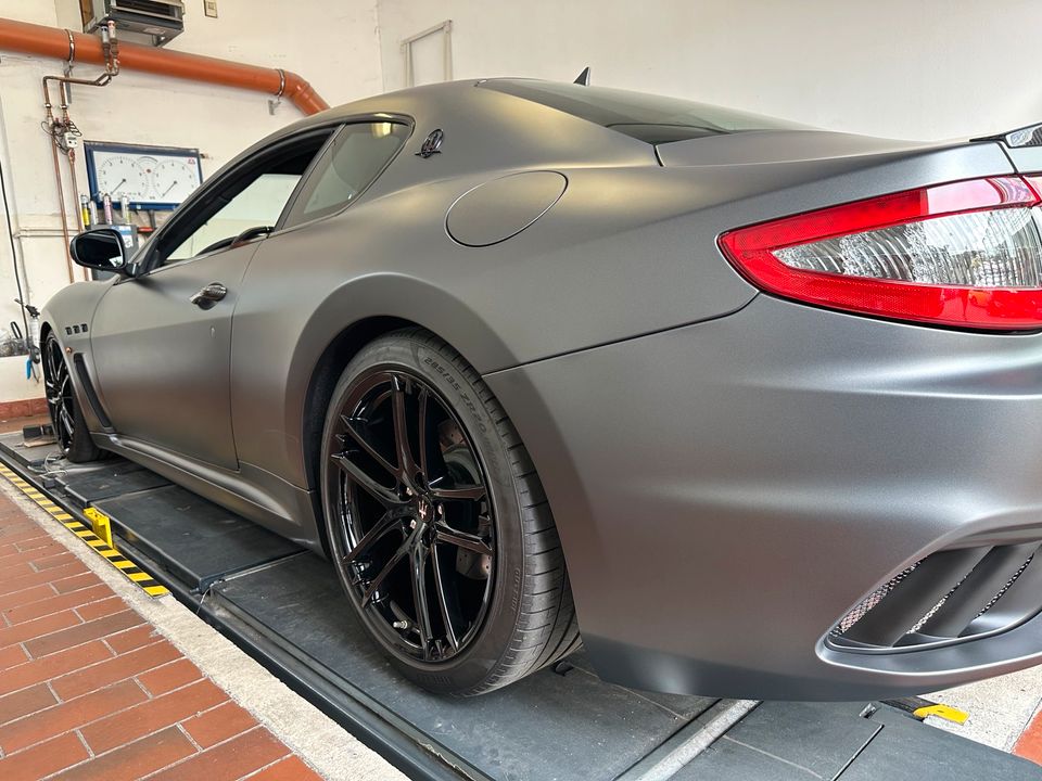 Maserati GranTurismo KW V3 Gewindefahrwerk in Schorfheide