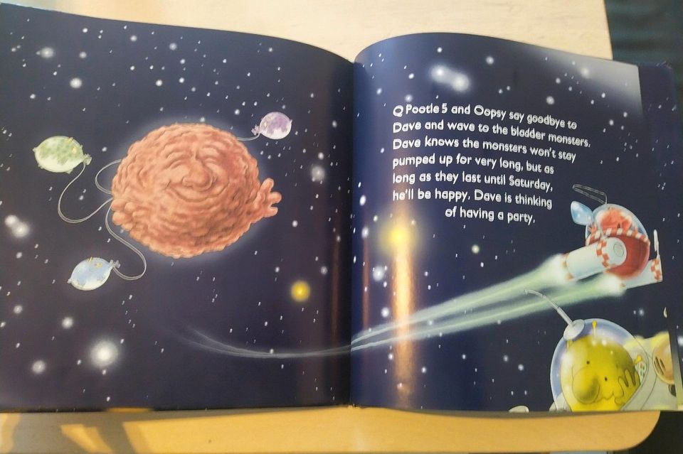 Buch Q Pootle 5 in Space Englisch Hardcover in Hessisch Lichtenau