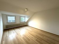 Frisch renovierte 3,5-Zimmer Wohnung mit hochwertigem Parkettboden in Bottrop-Lehmkuhle Nordrhein-Westfalen - Bottrop Vorschau