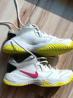 Nike Lite 2 Court Turnschuh / Hallenschuh / Sneaker 37,5 Hessen - Hünfelden Vorschau