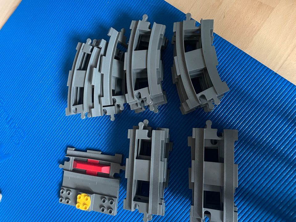 Lego Steine über 100 Teile in Stuttgart