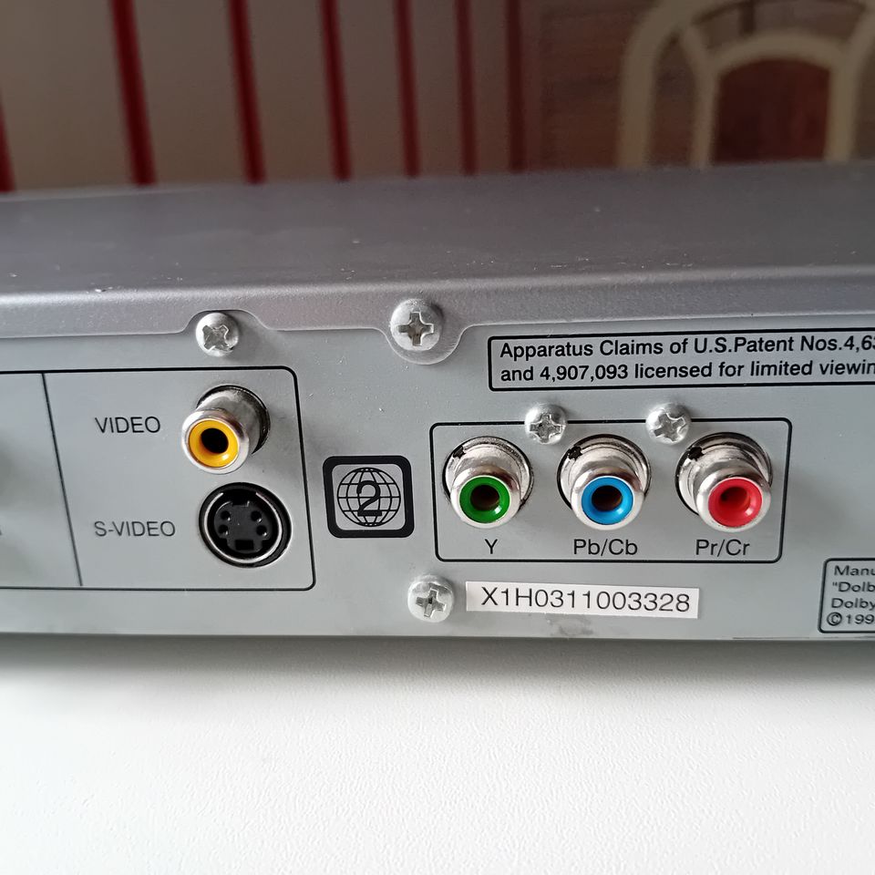 DVD Player 582 in Schwarme