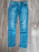 Jeans von Buena Vista Malibu Gr. XS Bundweite 39cm Niedersachsen - Papenburg Vorschau