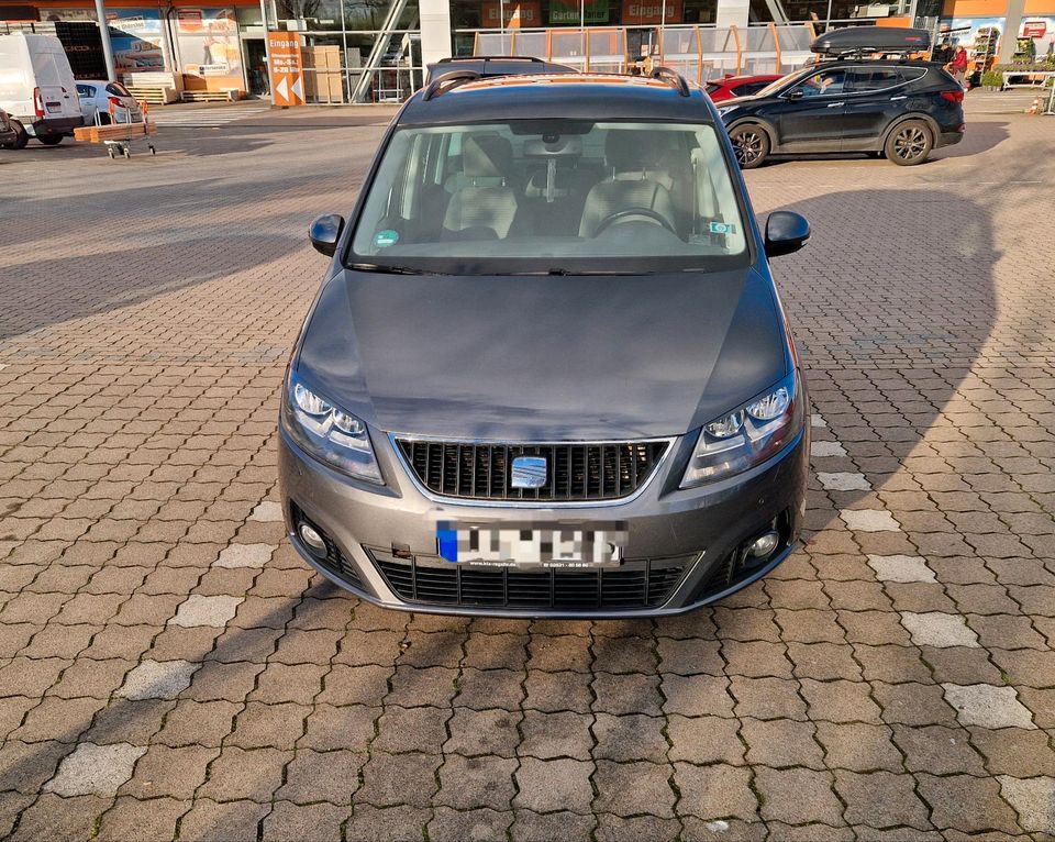 Seat Alhambra 2,0 TDI in Hamburg