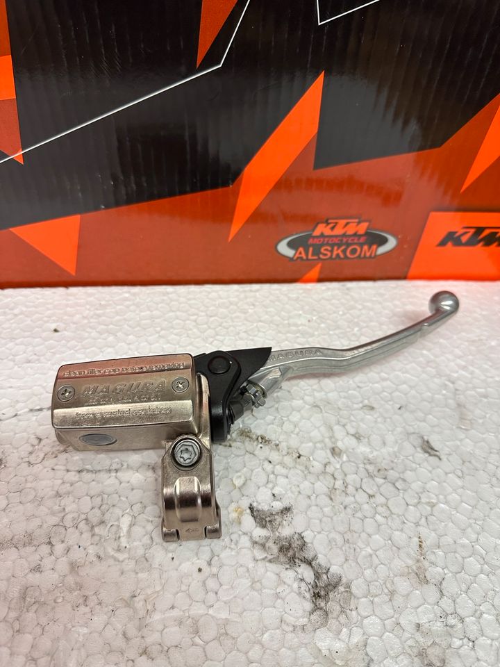 KTM Quad Bremspumpe vorne Magura 13mm in Winnenden