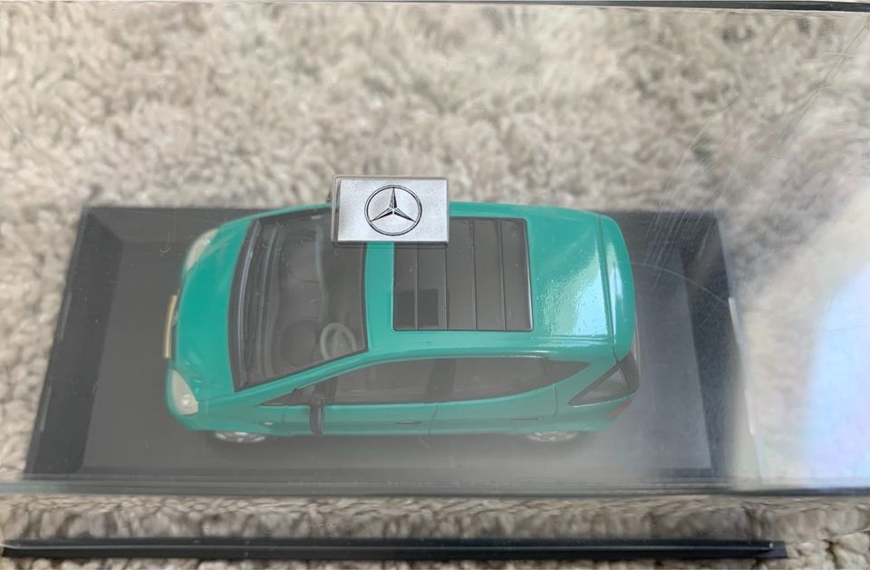 ‼️ Herpa Mercedes-Benz A Kkasse A140 Modellauto 1:43 ‼️ in Berlin