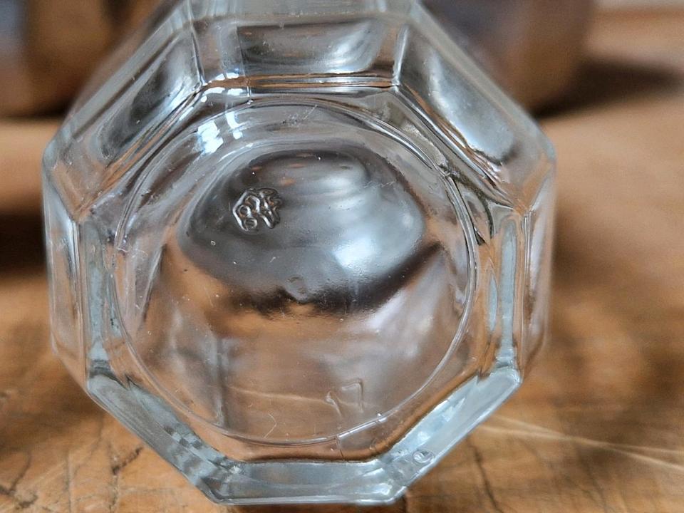 Salz und Pfefferstreuer aus Zinn mit Glasbehälter Gestempelt in Marl