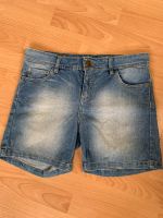 Yessica Shorts 40 Jeans C&A wie neu Nordrhein-Westfalen - Düren Vorschau