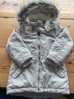 H&M Winterjacke Größe 110 beige Nordrhein-Westfalen - Hückeswagen Vorschau