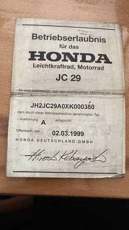 Honda Shadow 125 JC 29 gefertigt noch in Japan ,nicht in Spanien. in Monheim am Rhein