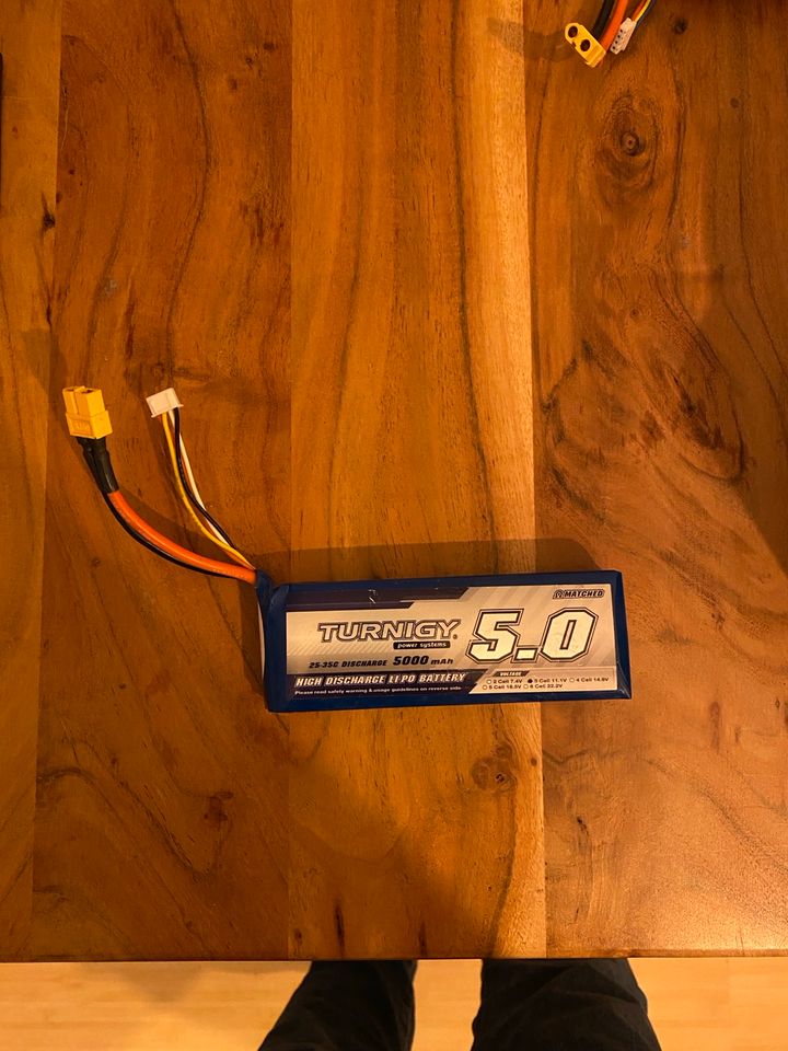 RC LiPo 3s 5000 mAh 25-35C Turnigy in Schönberg (Mecklenburg)