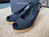 Slingback-Espadrille mit Keilabsatz Tommy Hilfiger Berlin - Marzahn Vorschau