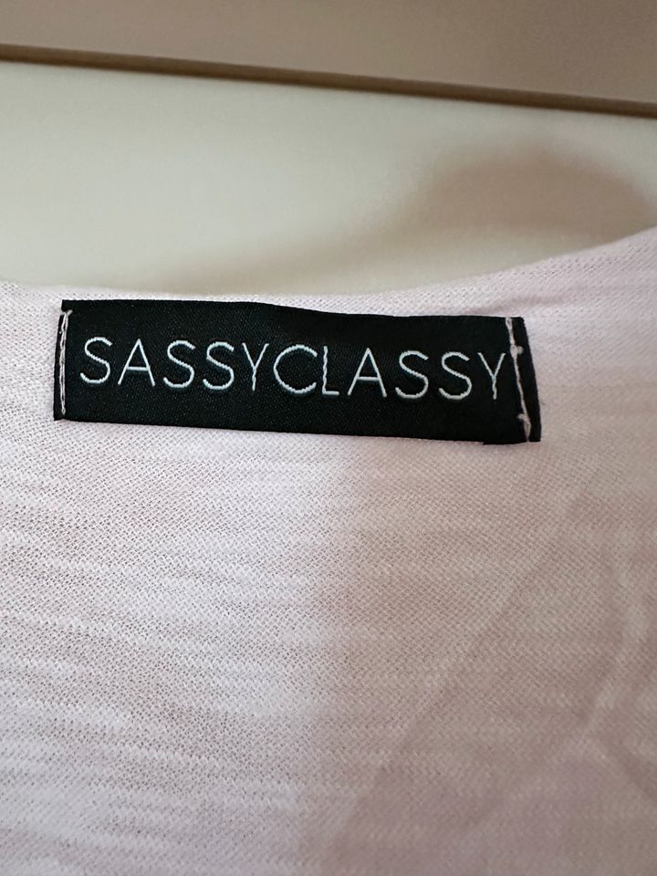 ❣️ Top Shirt Peace SassyClassy Gr. L /40 leicht in Hof (Saale)