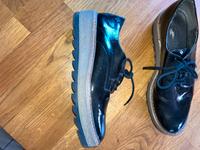 Tamaris Schnürschuhe Gr 38 dunkel metallic grau Saarland - Beckingen Vorschau