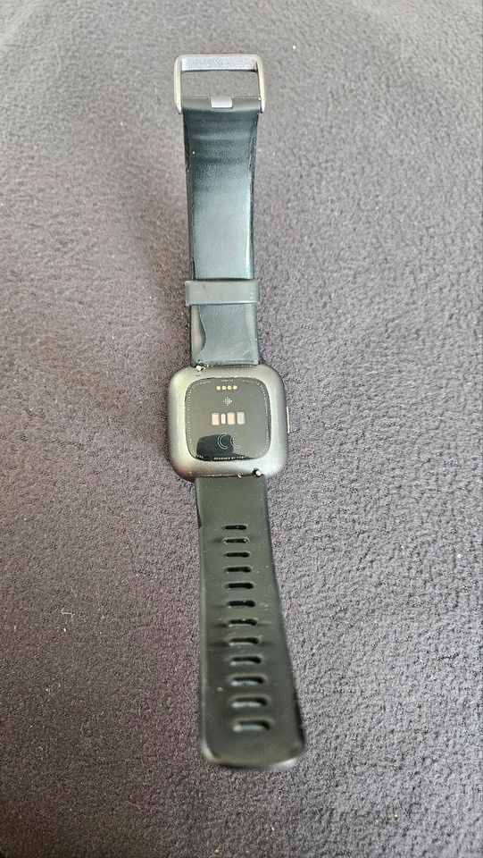 Fitbit Versa 2 in Weilerswist