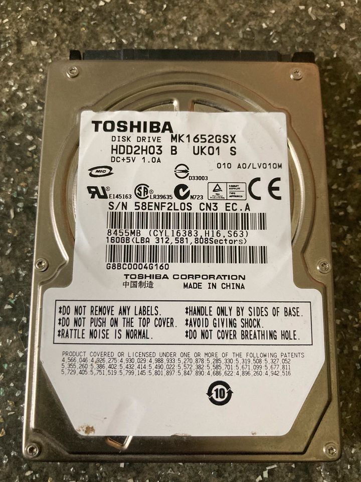 SATA 2,5“-Festplatte Toshiba 160GB MK1652GSX in München