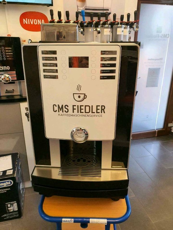 Rheavendors Kaffeepartner WMF Kaffeeautomaten für Gastronomie in Grevenbroich