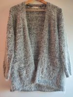 Strickjacke Gr. 158/164 H&M, flauschig Sachsen-Anhalt - Schkopau Vorschau