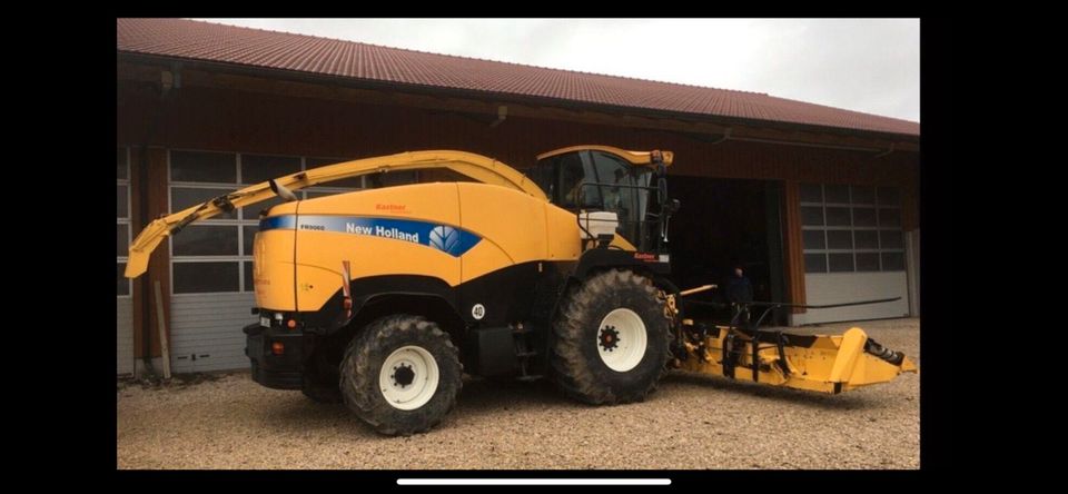 New Holland FR 9060 Allrad Feldhäcksler Häcksler 600PS 1777 T-Std in Westheim